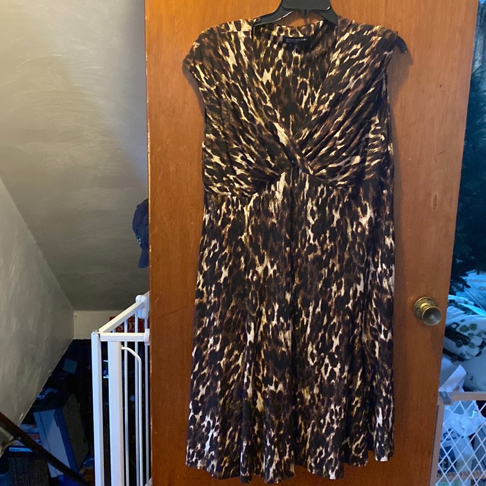 Jones of New York leopard print